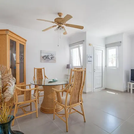 Apartamento Caramello - Ac, Cliffs & Ocean View, Fibre Net, Garage, Tv Channels