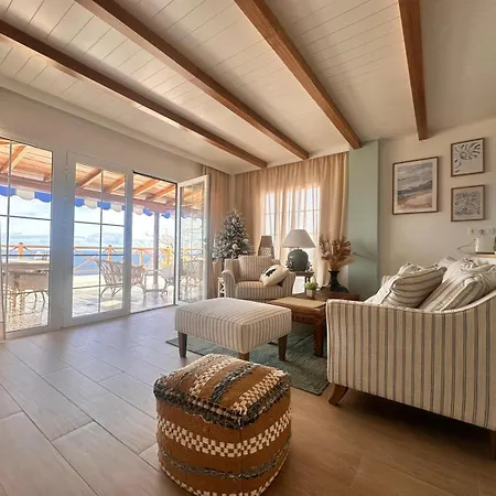 Apartman Caramello - Ac, Cliffs & Ocean View, Fibre Net, Garage, Tv Channels