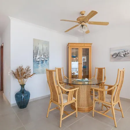 Caramello - Ac, Cliffs & Ocean View, Fibre Net, Garage, Tv Channels Apartament