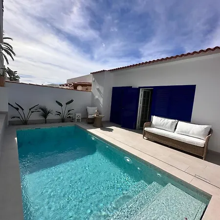 Apartament Caramello - Ac, Cliffs & Ocean View, Fibre Net, Garage, Tv Channels