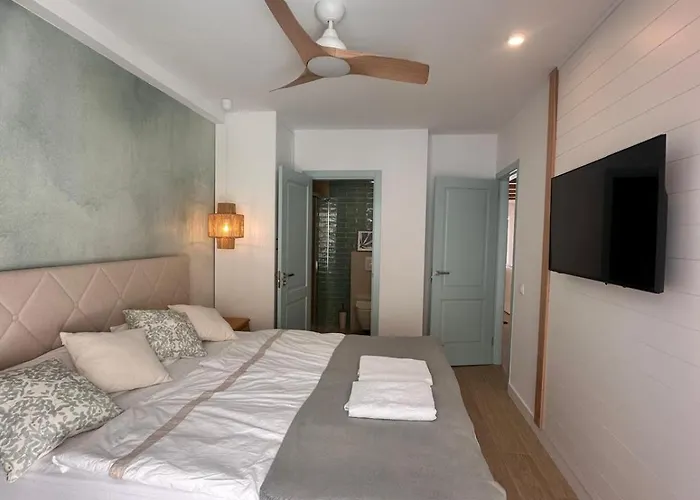 Caramello - Ac, Cliffs & Ocean View, Fibre Net, Garage, Tv Channels Lejlighed
